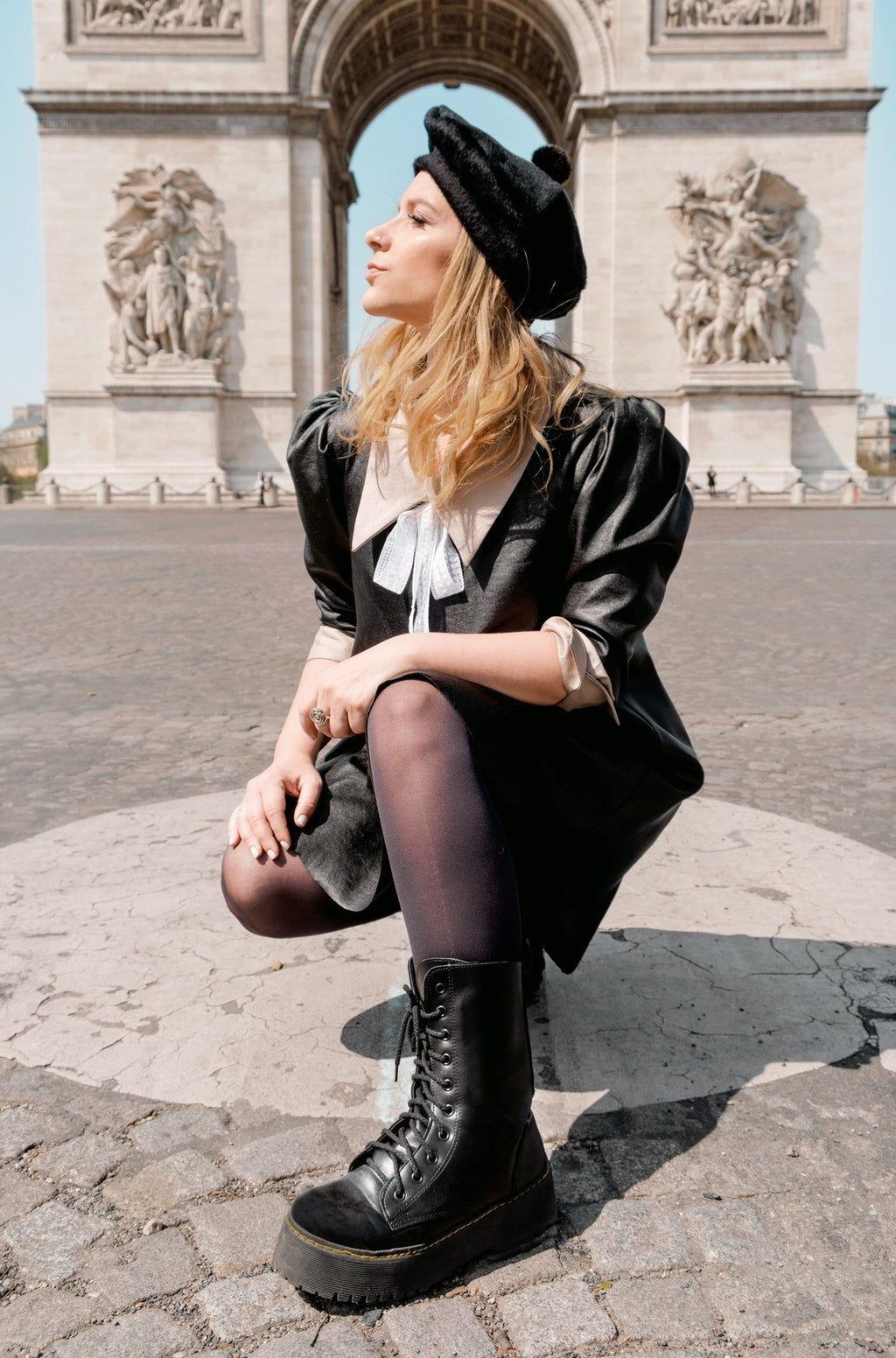 Béret Catherine en fausse fourrure noir