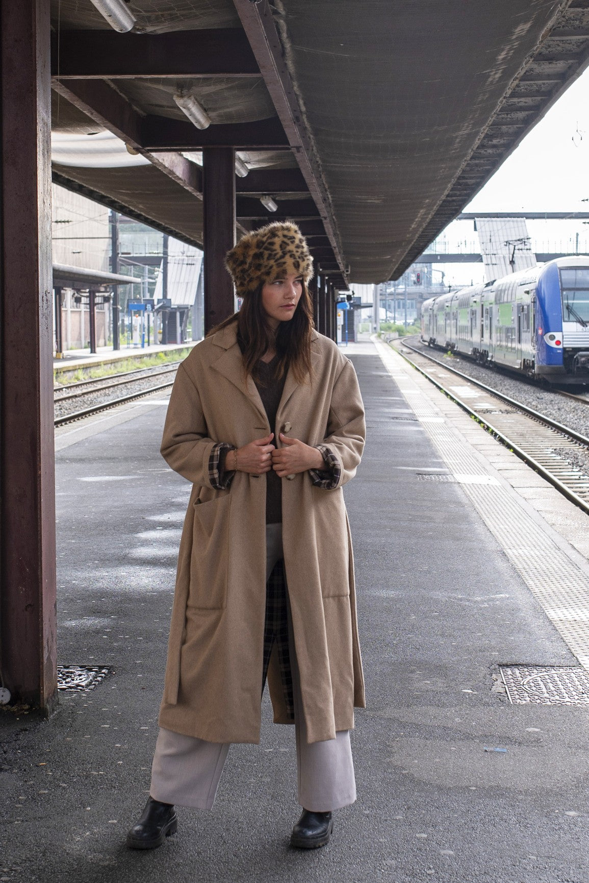 Chapka Pia en fausse fourrure léopard