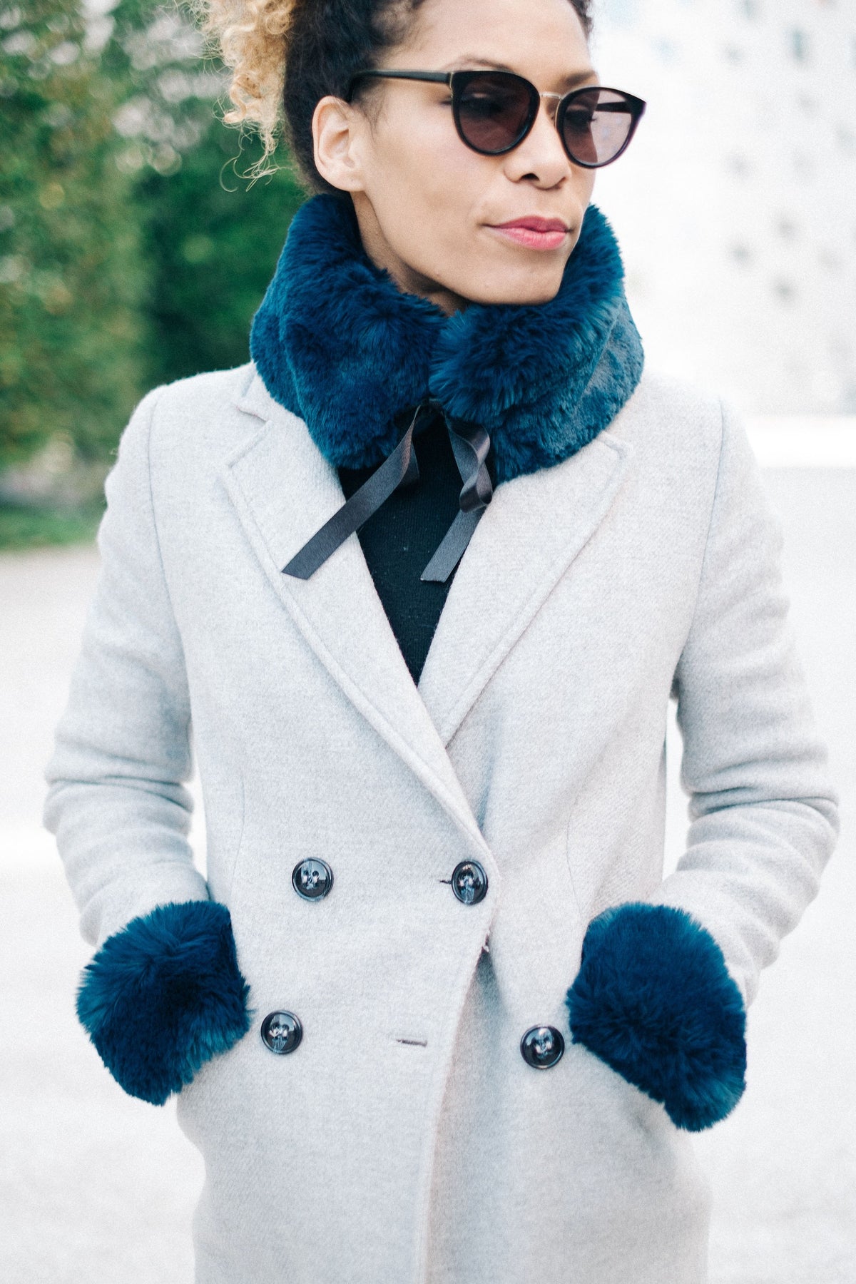 Manchettes Céline en fausse fourrure de haute qualité