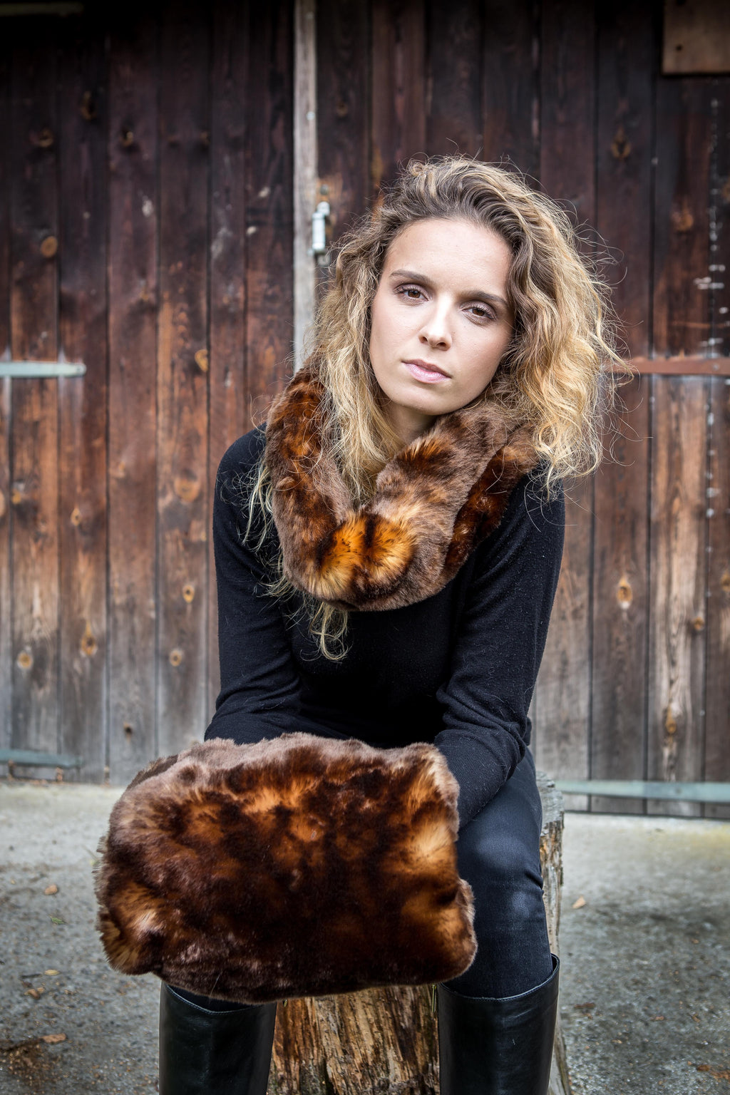 Manchon Alice en fausse fourrure de luxe