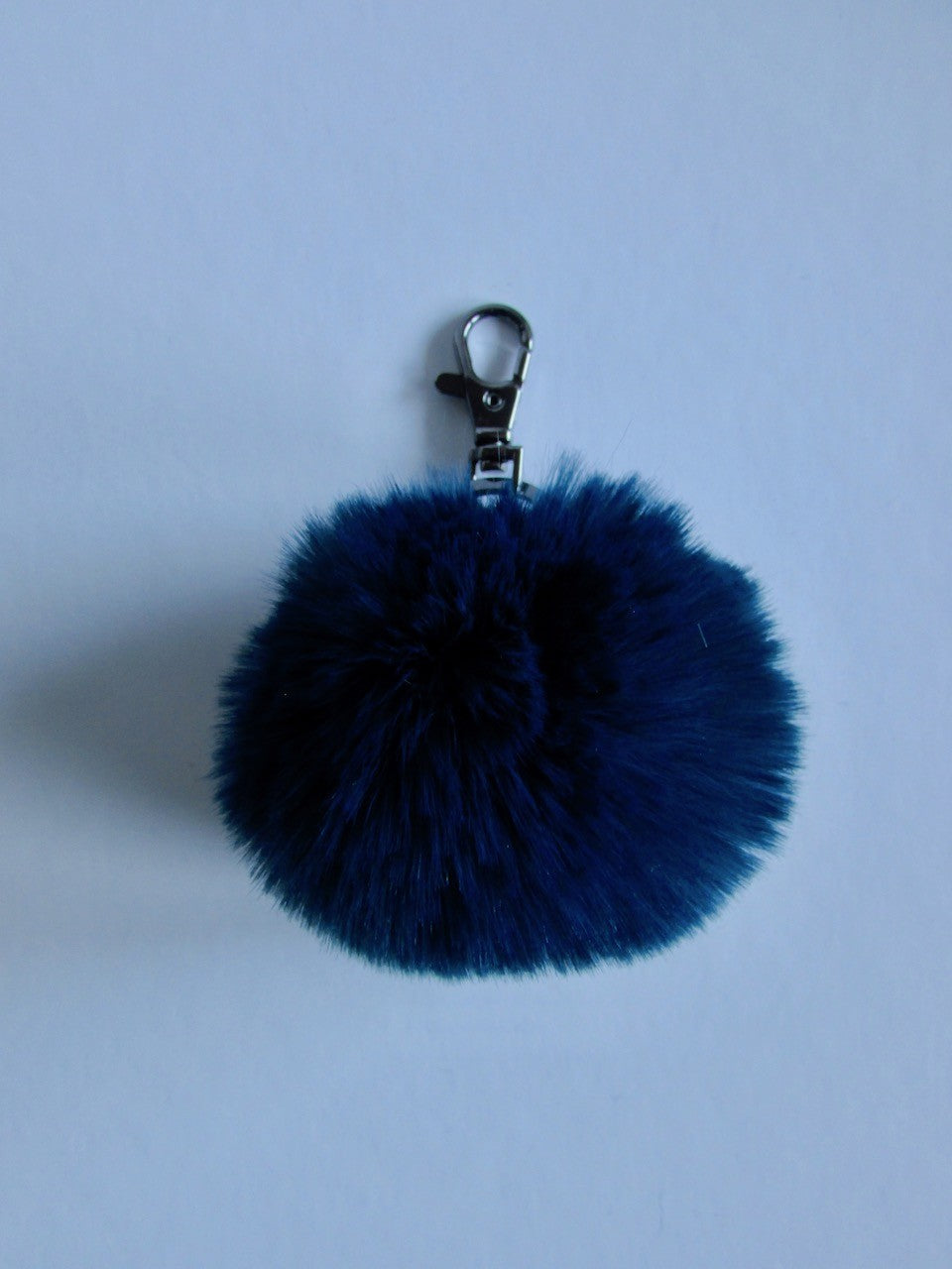 Porte-clé pompon Adeline en fausse fourrure de haute qualité