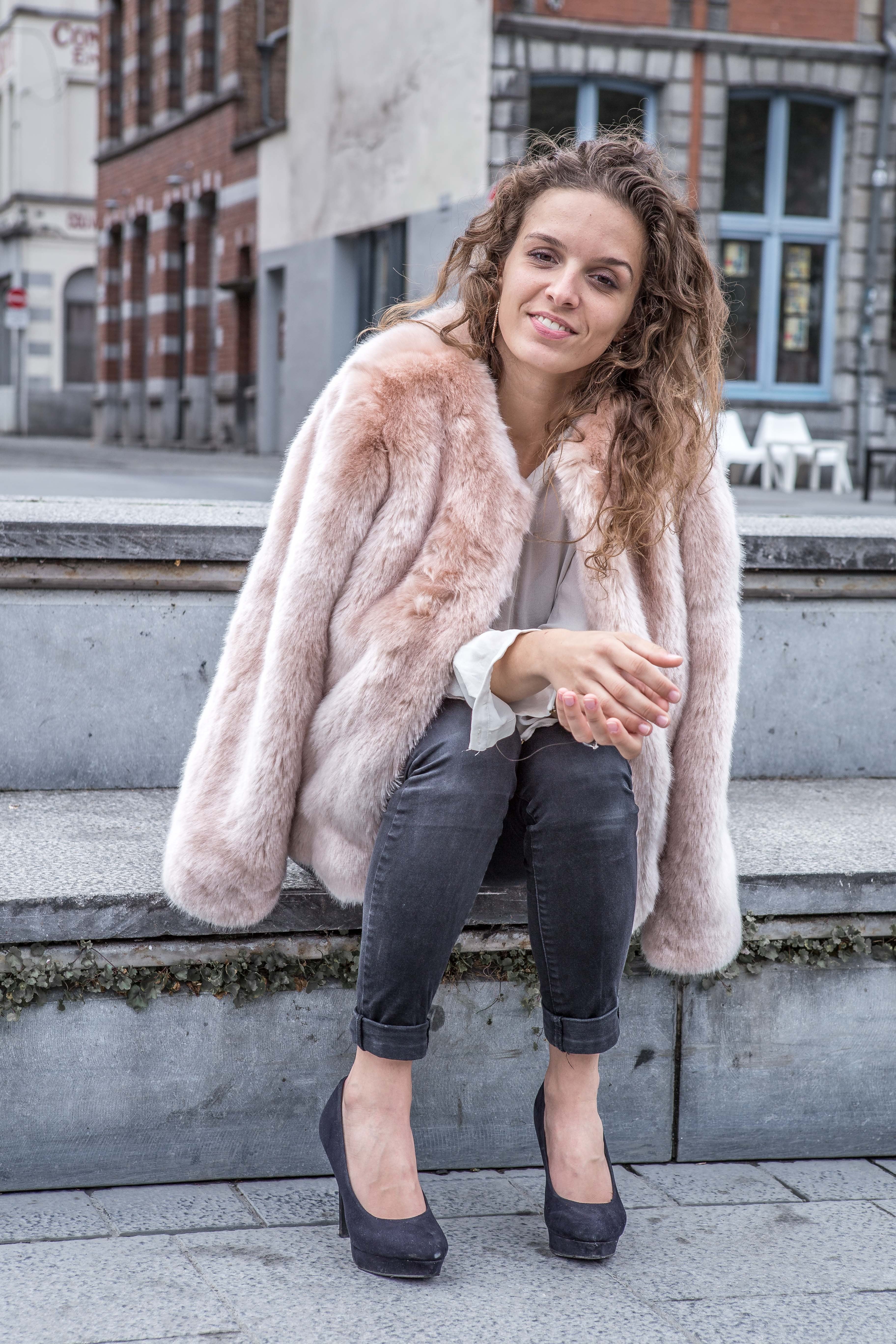 Veste Sophie en fausse fourrure très douce
